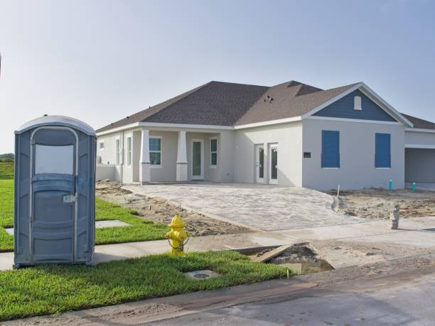 Best Porta potty rental near me  in Petersburg, MI
